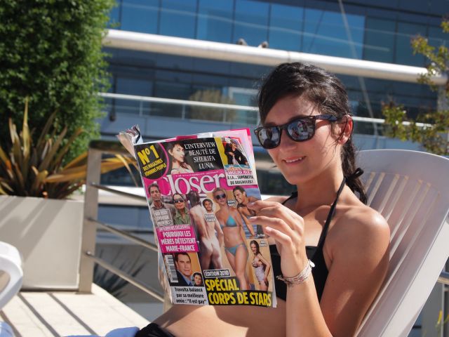 OLYMPUS DIGITAL CAMERA